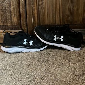Under Armour Womens shoes